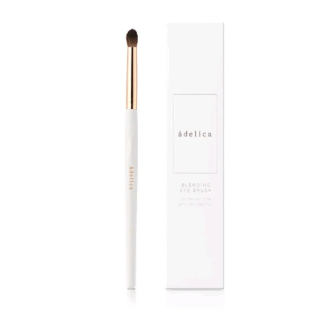Adelica Korean Make-Up Brush Set with White Travel Case Rose Gold Accents New!!